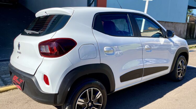 RENAULT KWID INTENSE 1.0