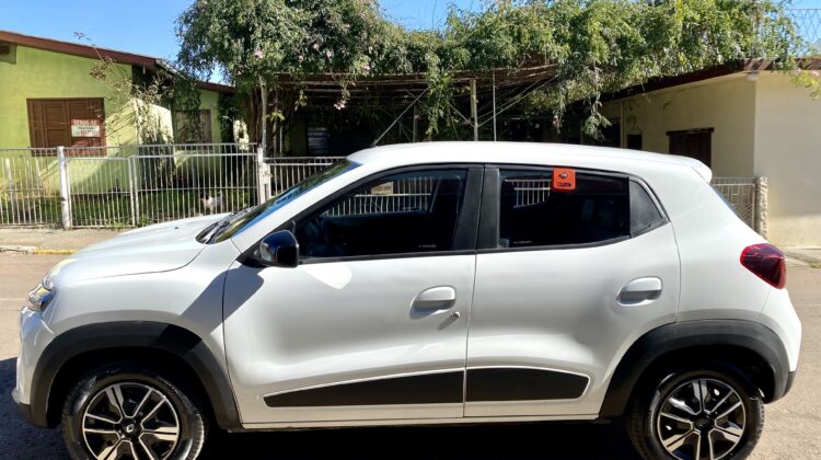 RENAULT KWID INTENSE 1.0