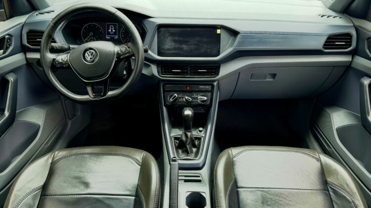 VOLKSWAGEN T-CROSS 200TSI 1.0