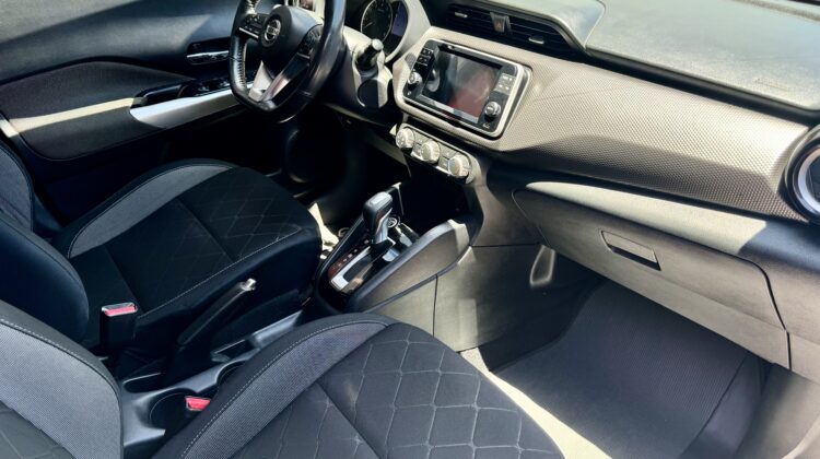 NISSAN KICKS SV 1.6