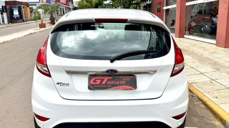 FORD NEW FIESTA HT TITANIUM 1.0T