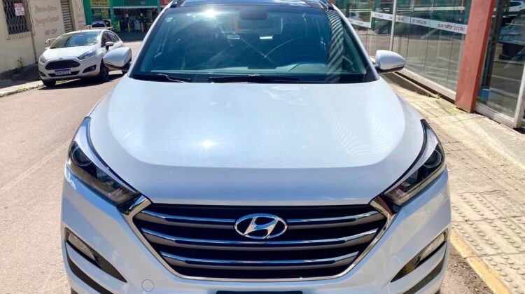 HYUNDAI TUCSON GLS 1.6T