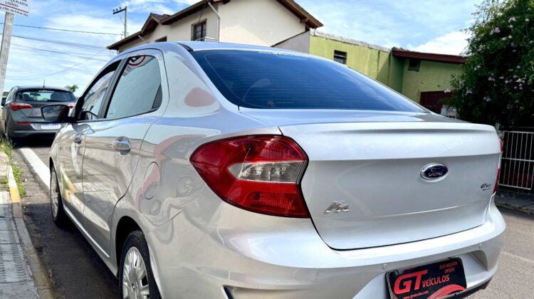 FORD KA SEDAN SE 1.5