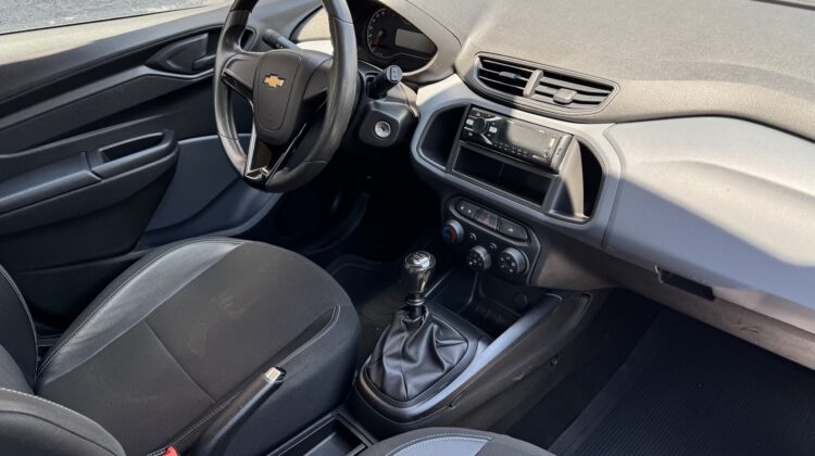 CHEVROLET ONIX JOY BLACK 1.0