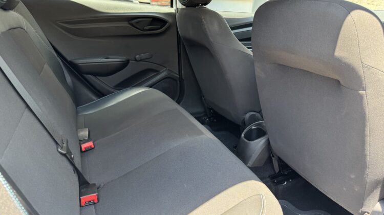 CHEVROLET ONIX JOY BLACK 1.0