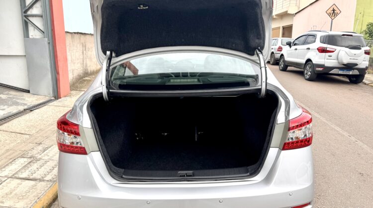 NISSAN SENTRA SV 2.0