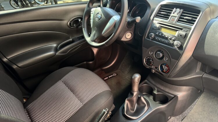 NISSAN VERSA S 1.6
