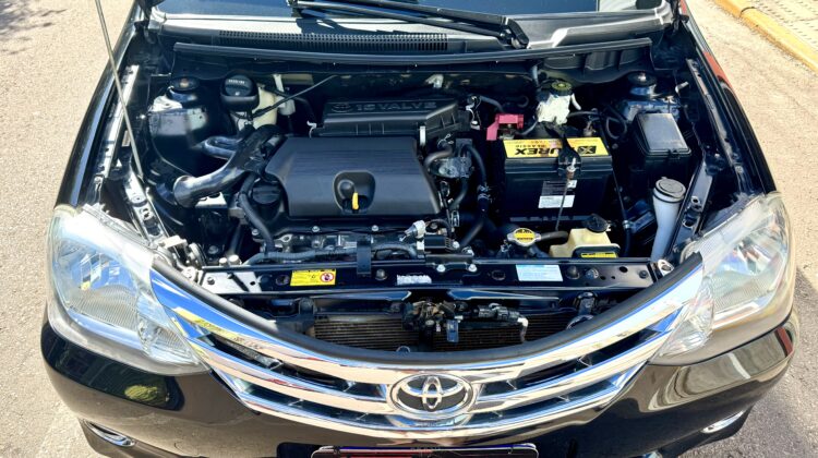 TOYOTA ETIOS SEDAN PLATINUM 1.5
