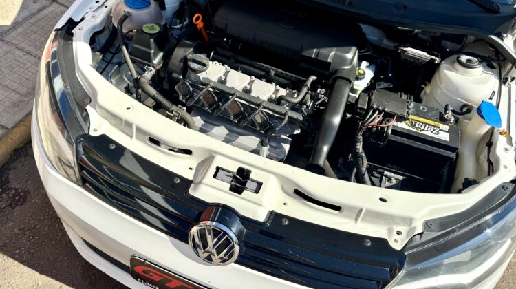 VOLKSWAGEN VOYAGE 1.0