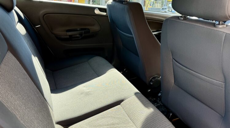 VOLKSWAGEN VOYAGE 1.0