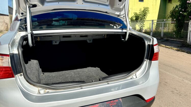 FIAT GRAND SIENA ATTRACTIVE 1.0