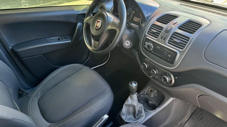 FIAT GRAND SIENA ATTRACTIVE 1.0