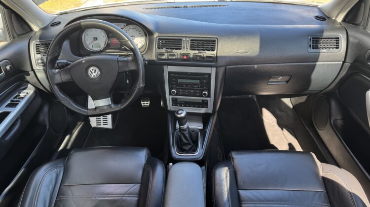 VOKSWAGEN GOLF SPORTLINE 1.6