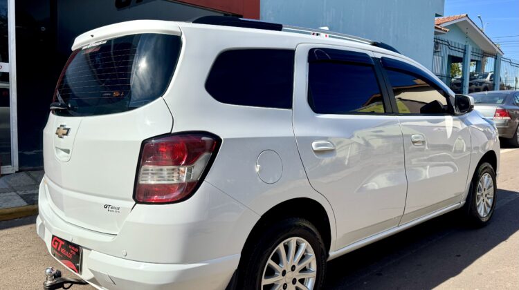 CHEVROLET SPIN LT 1.8