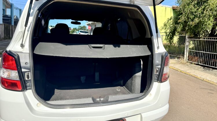 CHEVROLET SPIN LT 1.8