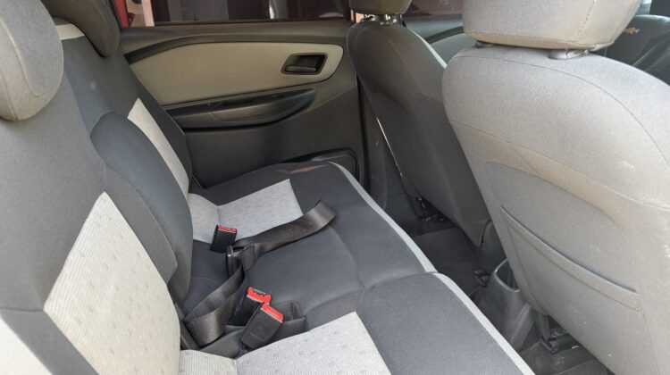 CHEVROLET SPIN LT 1.8