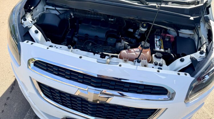 CHEVROLET SPIN LT 1.8