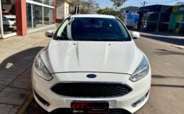FORD FOCUS SE 2.0