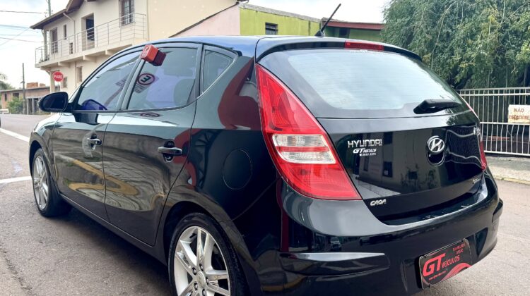 HYUNDAI I30 2.0