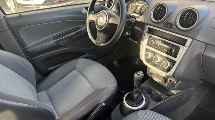 VOLKSWAGEN GOL G5 1.6