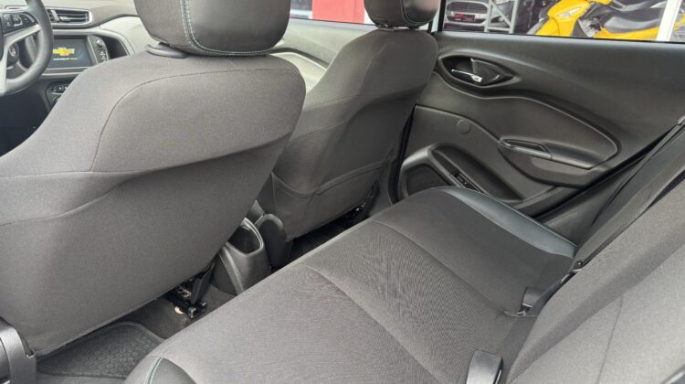 CHEVROLET ONIX LT 1.4