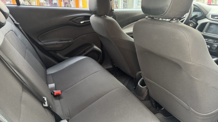 CHEVROLET ONIX LT 1.4