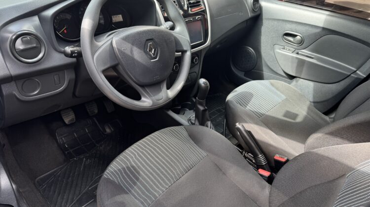 RENAULT SANDERO AUTHENTIQUE 1.0
