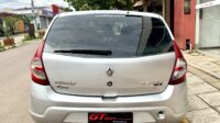RENAULT SANDERO PRIVILEGE 1.6
