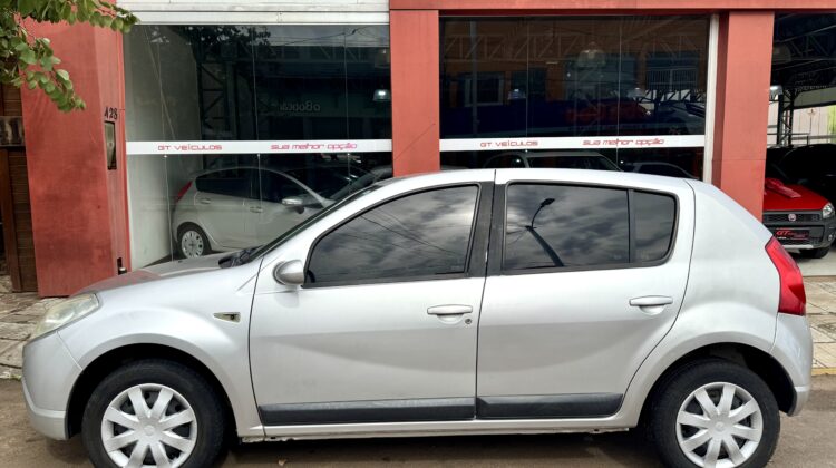 RENAULT SANDERO PRIVILEGE 1.6