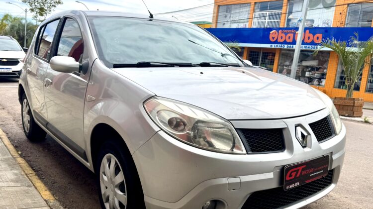 RENAULT SANDERO PRIVILEGE 1.6