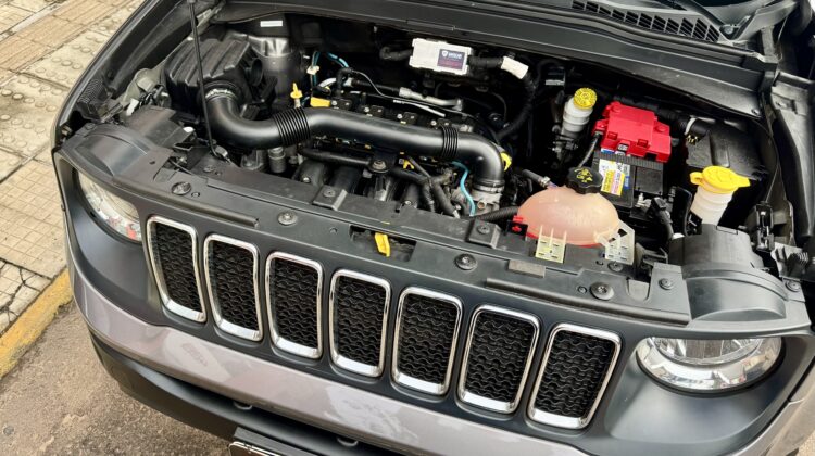 JEEP RENEGADE LONGITUDE 1.8