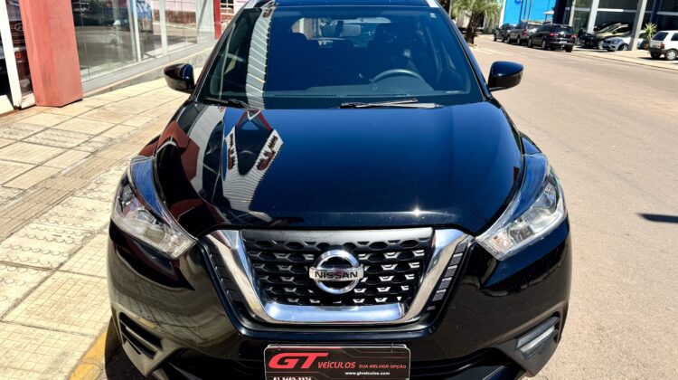 NISSAN KICKS SV 1.6
