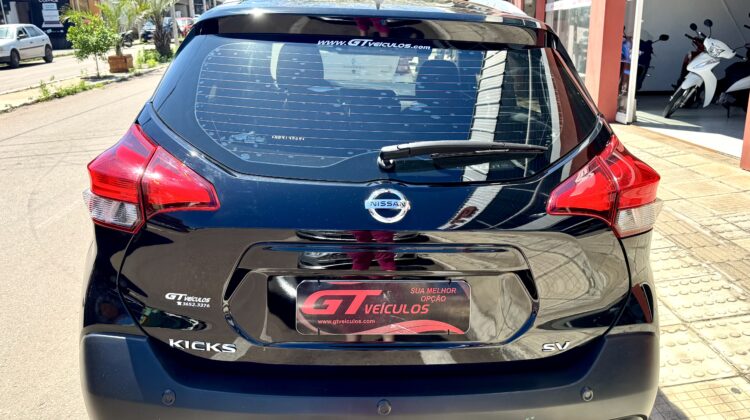 NISSAN KICKS SV 1.6