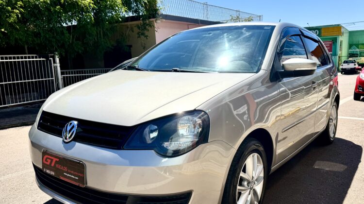 VOLKSWAGEN POLO 1.6