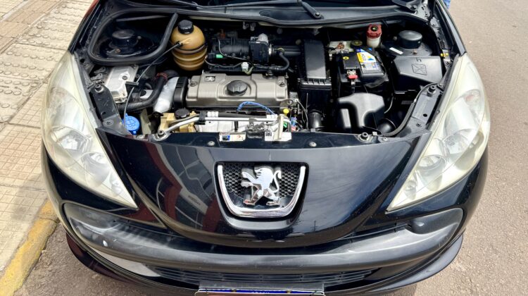 PEUGEOT 207 SEDAN PASSION XRS 1.4