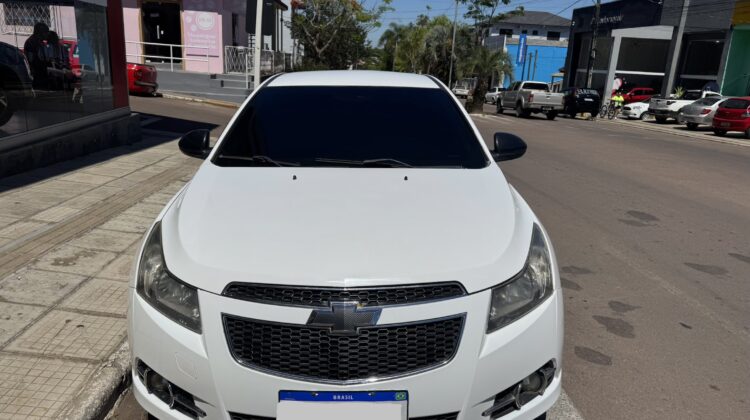 CHEVROLET CRUZE LT HATCH 1.8