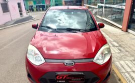 FORD FIESTA SEDAN 1.6