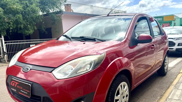 FORD FIESTA SEDAN 1.6