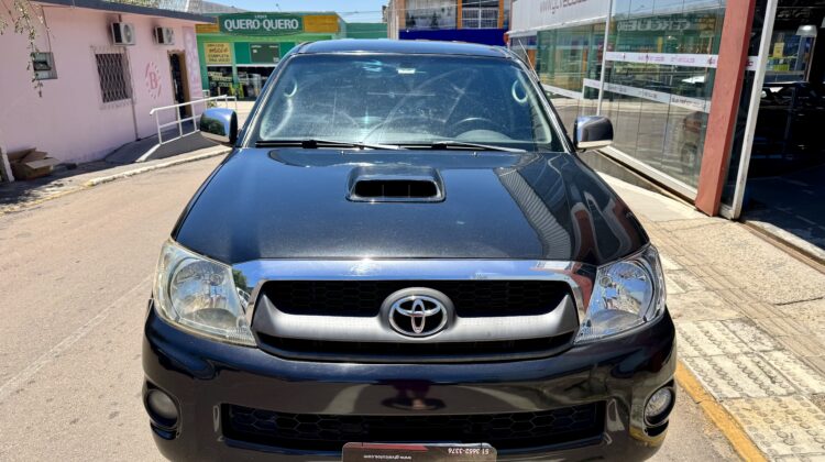 TOYOTA HILUX SRV 3.0 4X4