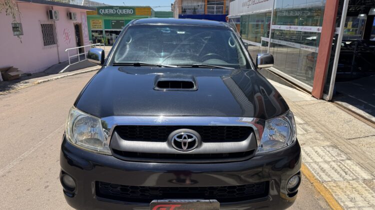 TOYOTA HILUX SRV 3.0 4X4