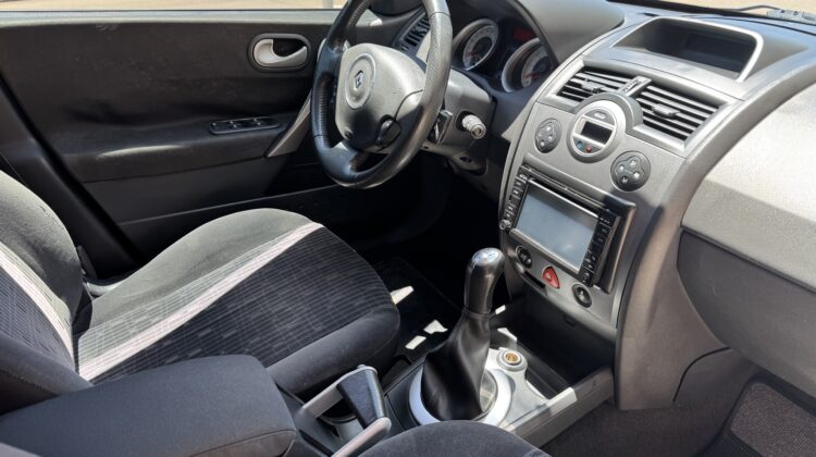 RENAULT MEGANE GTOUR DYNAM 1.6