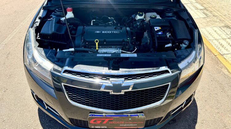 CHEVROLET CRUZE HT LT 1.8