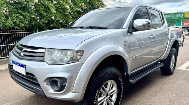 MITSUBISHI L200 TRITON HPE 3.2