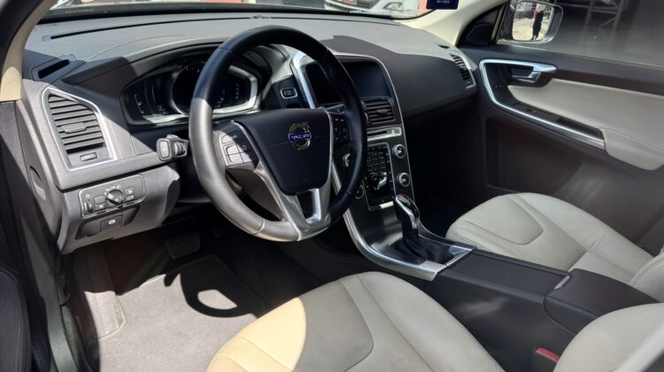 VOLVO XC60 KIN T5 2.0