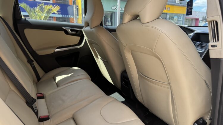 VOLVO XC60 KIN T5 2.0