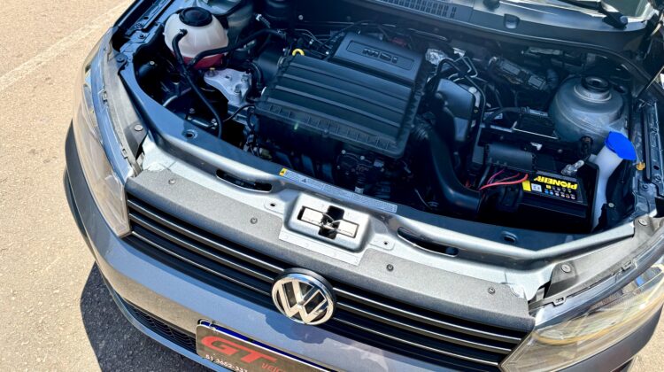 VOLKSWAGEN VOYAGE 1.6 2020