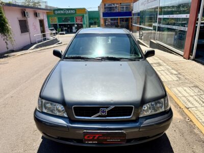 VOLVO S40 T4 2.0