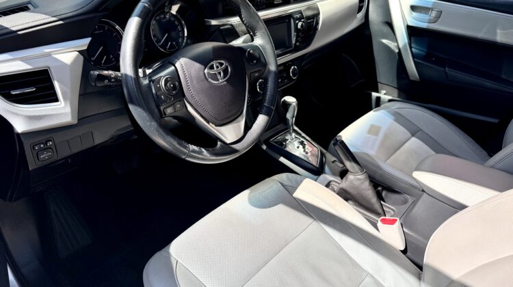 TOYOTA COROLLA XEI 2.0