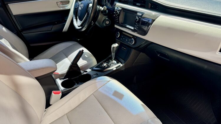 TOYOTA COROLLA XEI 2.0