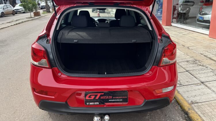 CHEVROLET CRUZE HATCH LT 1.8
